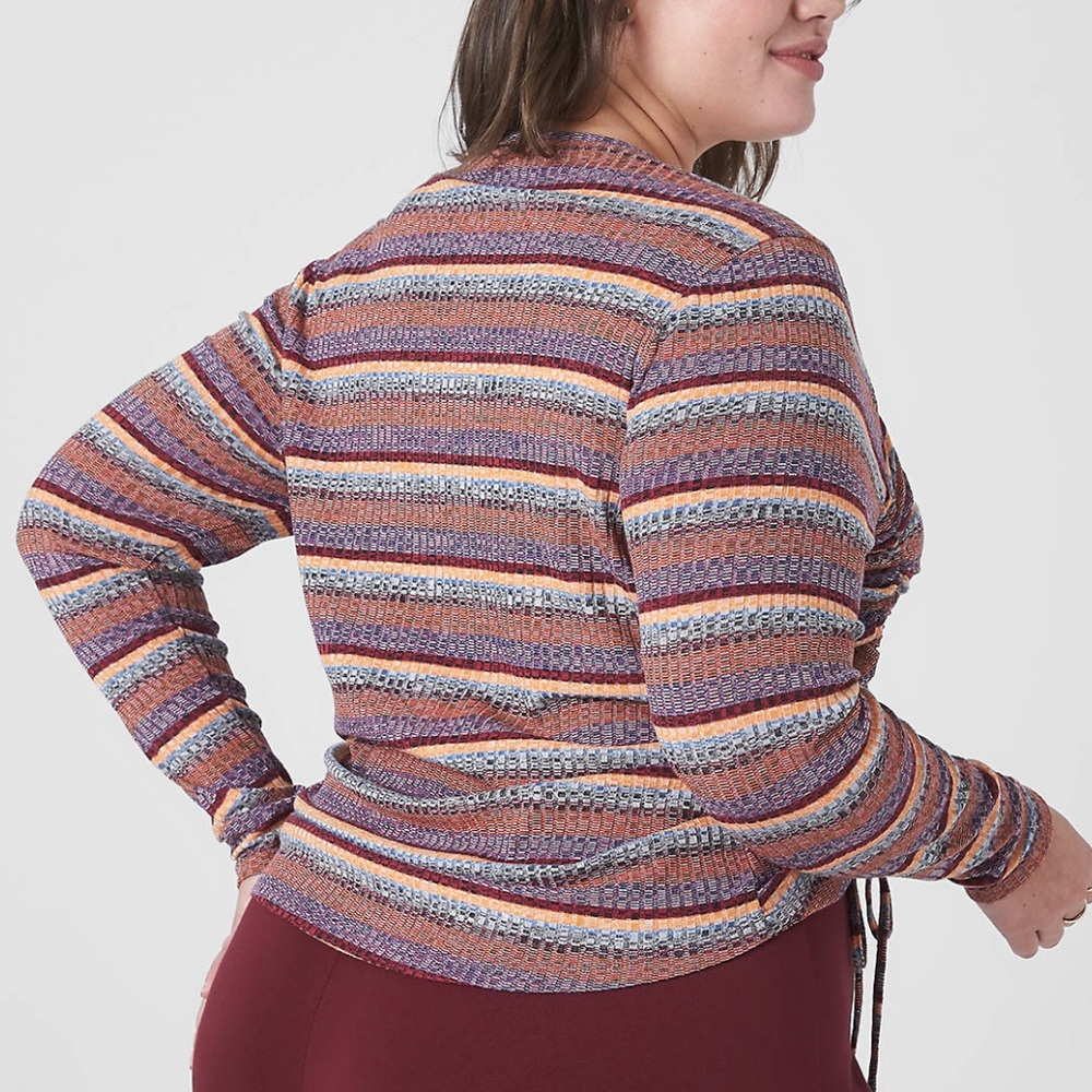Lane Bryant size 22/24 Fitted Crop Adjustable Drawcord-Detail Long Sleeve Tee - Picture 4 of 6